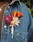 Load image into Gallery viewer, Elopement Buttonhole