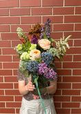 Load image into Gallery viewer, East End Flower Market Blueberry Wednesday Series: Bespoke Arrangements