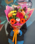 Load image into Gallery viewer, East End Flower Market Grandi / Bouquet Vibrant Florist Choice Bouquet