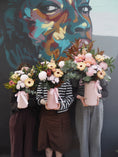 Load image into Gallery viewer, East End Flower Market Mezzara Arrangement