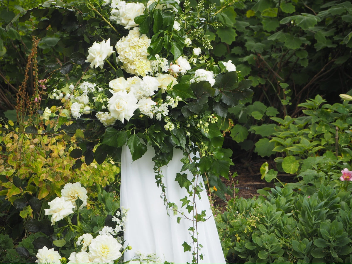 Sarah & Michael | East End Flower Market