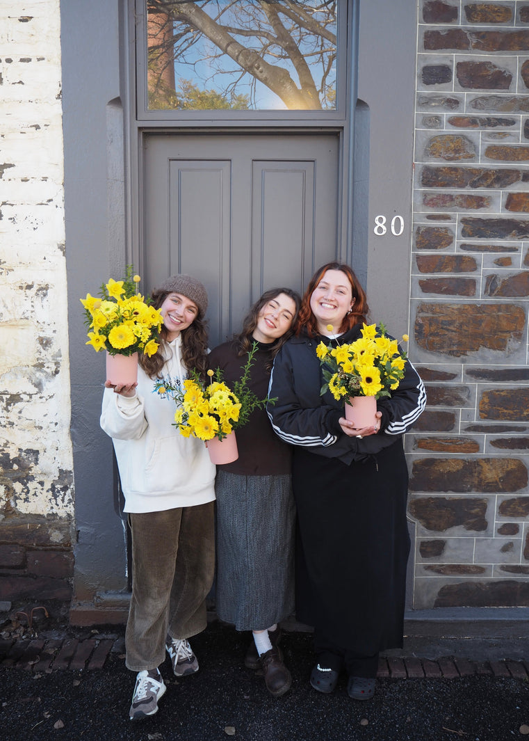 Best Flowers for Winter Birthdays: Warm Their Heart with Seasonal Blooms