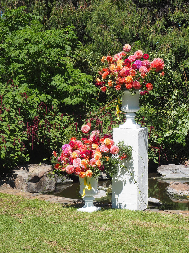 Lisa & Dylan | East End Flower Market