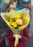 Load image into Gallery viewer, Send a feel good Bouquet for the Cancer Council in Adelaide this Month 
