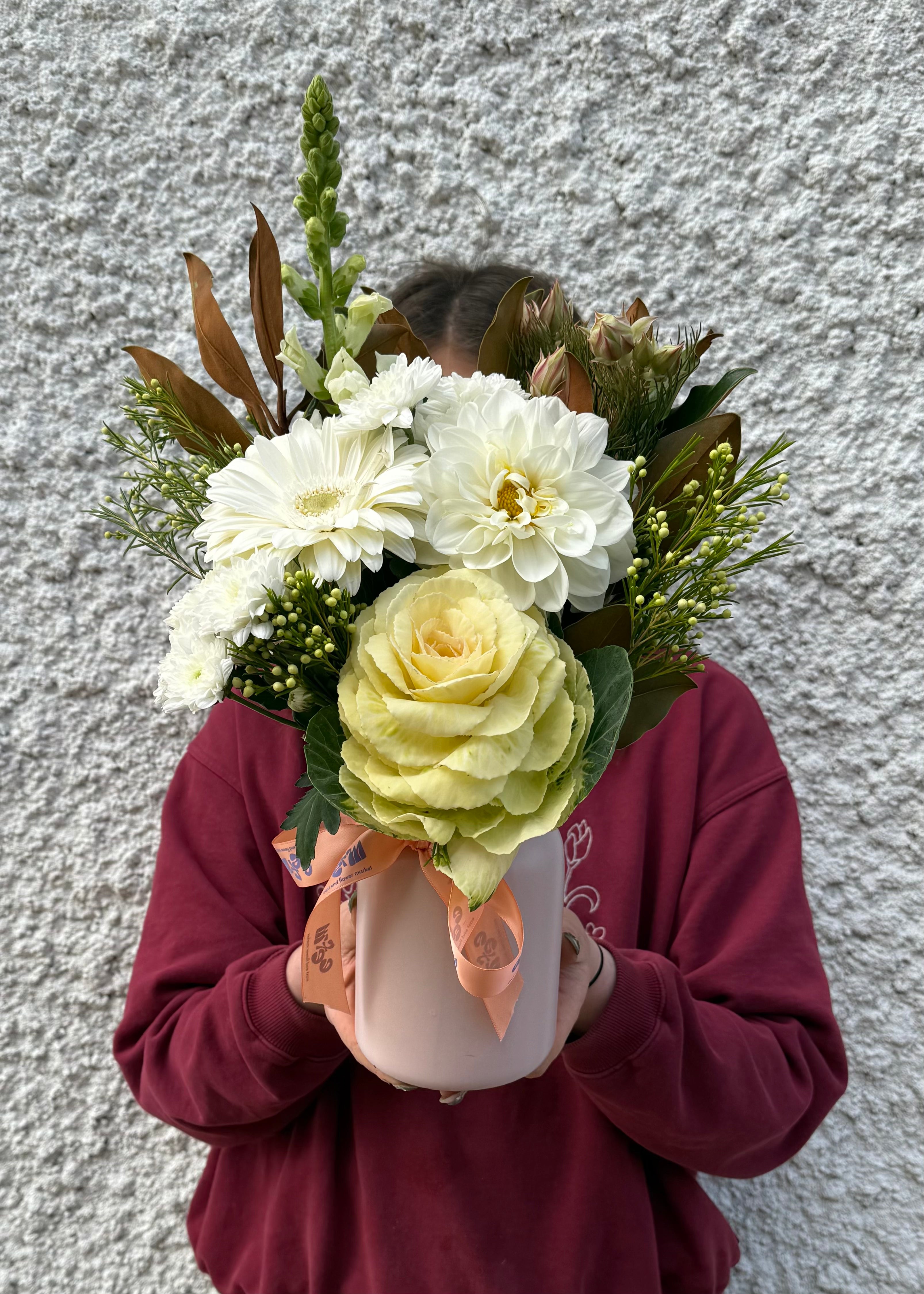 EEFM Signature Posy