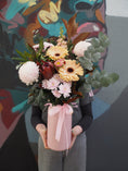 Load image into Gallery viewer, Mezzara Arrangement
