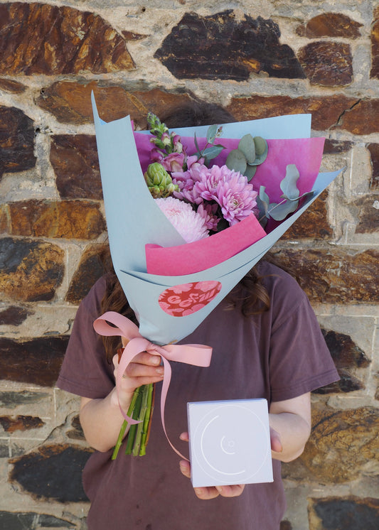 Wednesday Special Posy + Incense Holder