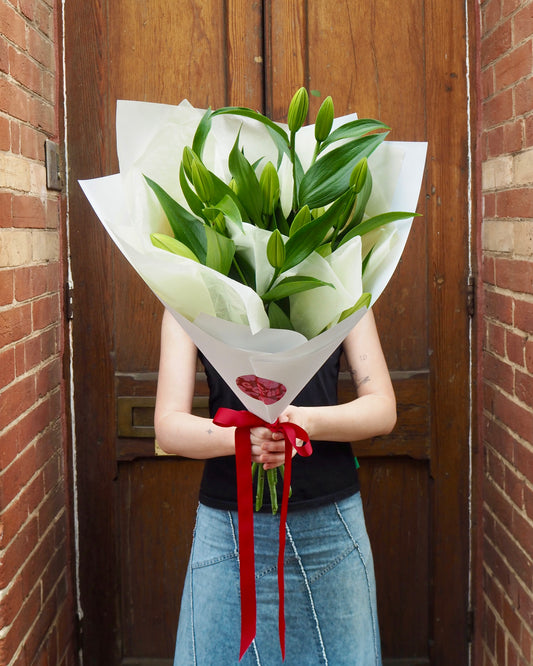 White Oriental Lily Market Bunch
