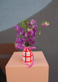Load image into Gallery viewer, Adelaide florist same-day flower delivery
Local blooms in season | Market-style bunch from Adelaide florist
Rustic and fresh seasonal flowers | Hand-selected by Adelaide florist

