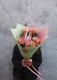 Load image into Gallery viewer, 🌾 Seasonal Market Bunch
Fresh seasonal market bunch | Adelaide florist same-day flower delivery

