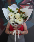 Load image into Gallery viewer, East End Flower Market Bambini / Bouquet Neutral Florist Choice Bouquet
