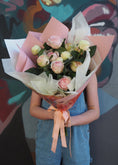 Load image into Gallery viewer, East End Flower Market Bouquet / Dozen mixed colours / Pastel Bellus Grandi Roses
