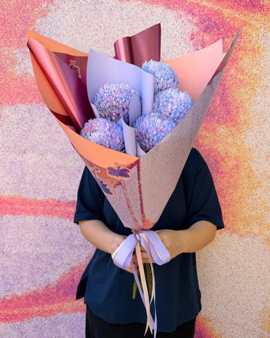 East End Flower Market The Mariposa Mum Market Bunch Decor