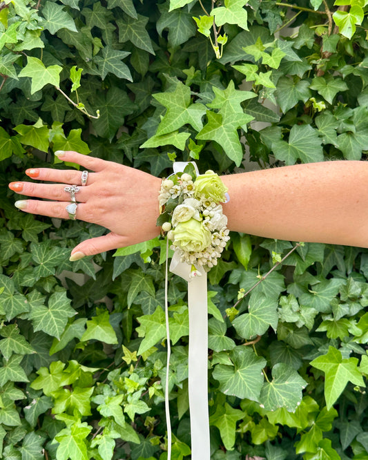 East End Flower Market Fresh Wrist Corsage