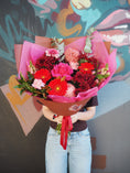 Load image into Gallery viewer, East End Flower Market Grandi / Bouquet Aries Zodiac Florist Choice Bouquet
