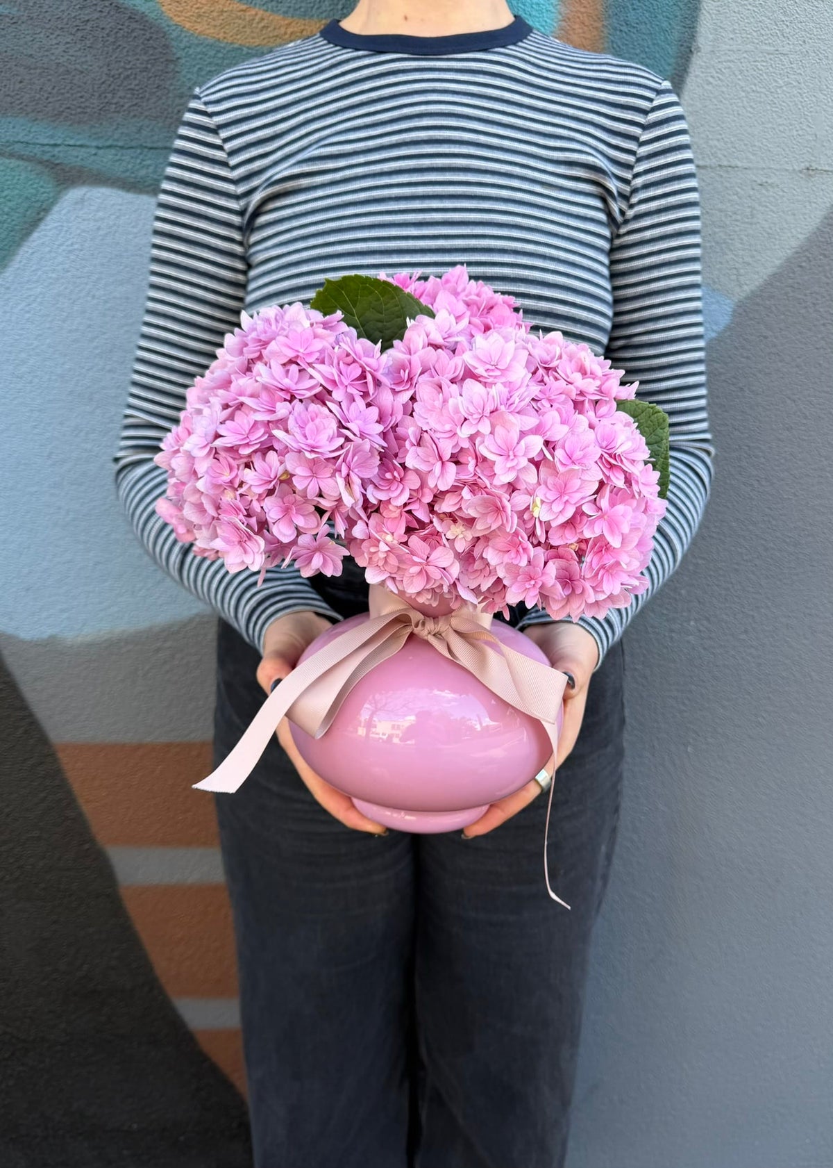 East End Flower Market Hydrangea Vase