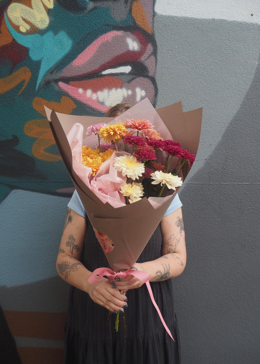 East End Flower Market Locally Grown Daisy Bunch