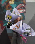 Load image into Gallery viewer, East End Flower Market Locally Grown Tulip Market Bunch
