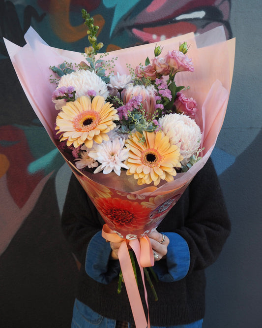 East End Flower Market Midi / Bouquet Pastel Florist Choice Bouquet