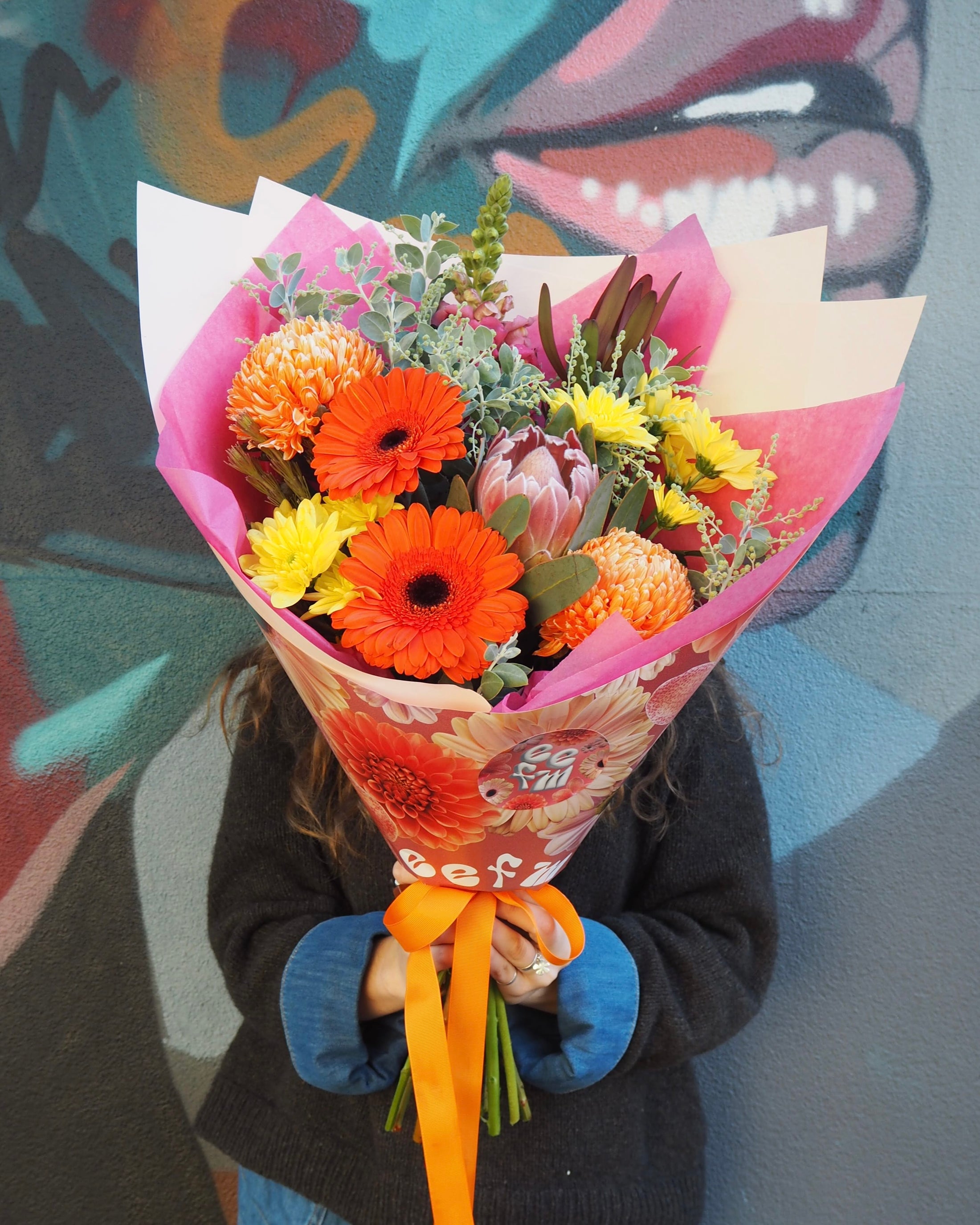 East End Flower Market Midi / Bouquet Vibrant Florist Choice Bouquet