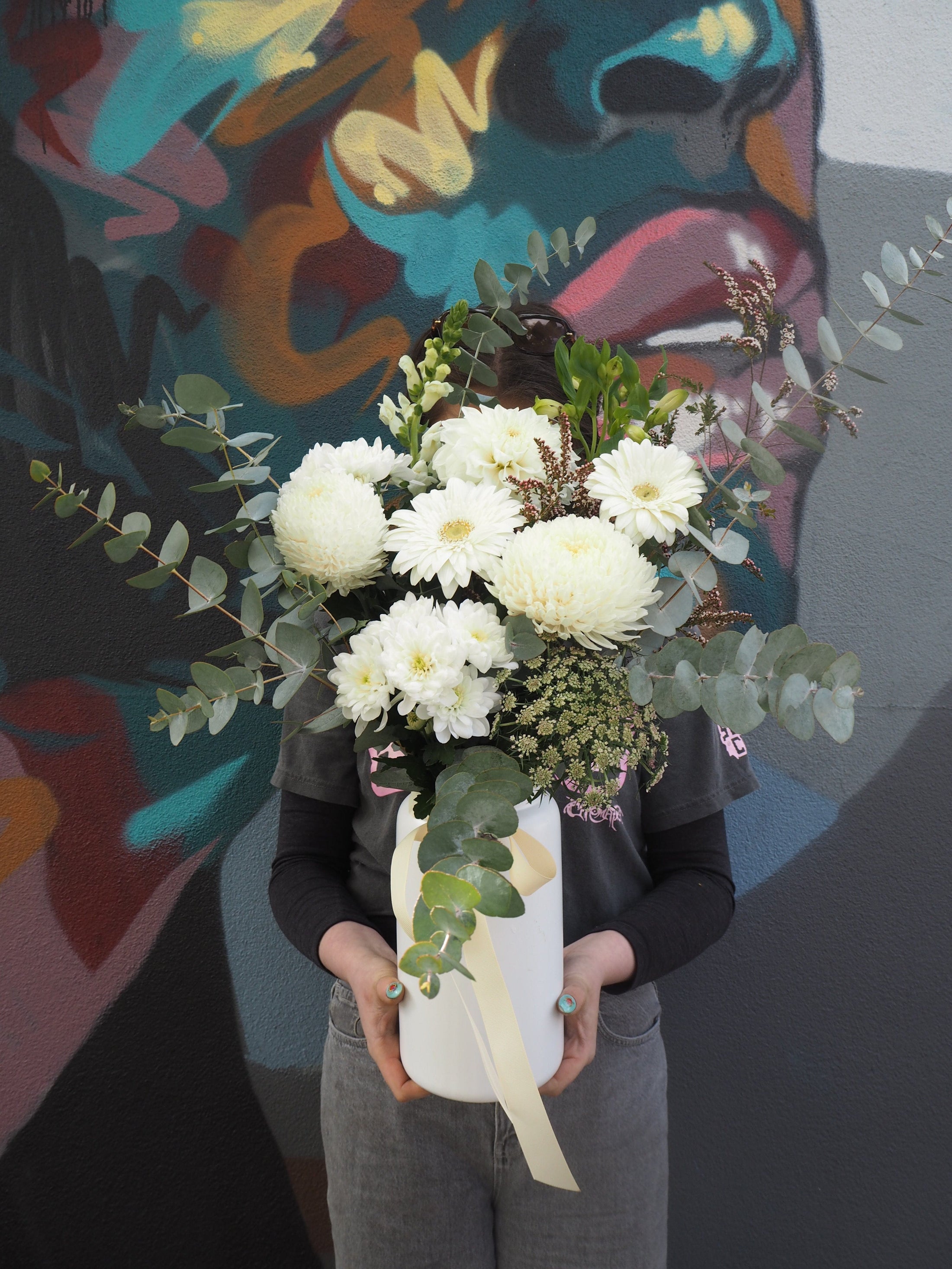 East End Flower Market Neutral Mezzara Arrangement
