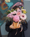 Load image into Gallery viewer, East End Flower Market Pastel Studio Posy Pot
