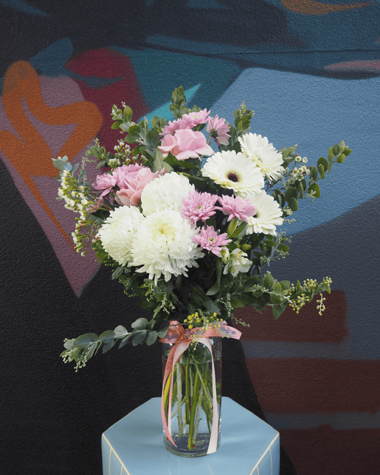 East End Flower Market Pastel The Executive Vase