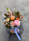 Load image into Gallery viewer, East End Flower Market Pastel Wednesday Special Posy
