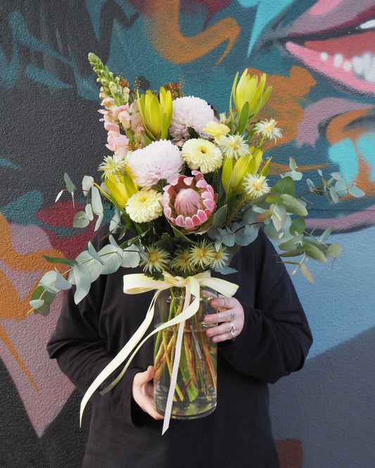 East End Flower Market Sunday Feature Arrangement