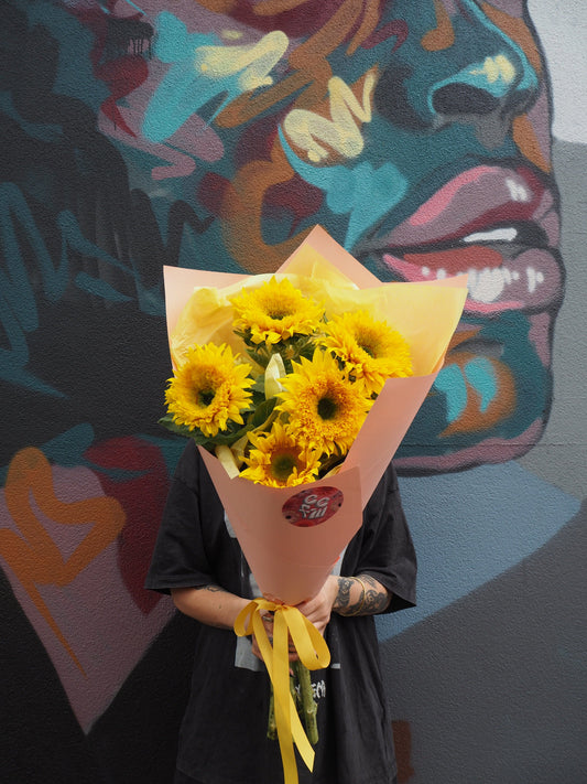 East End Flower Market Teddy Bear Sunflower Market Bunch