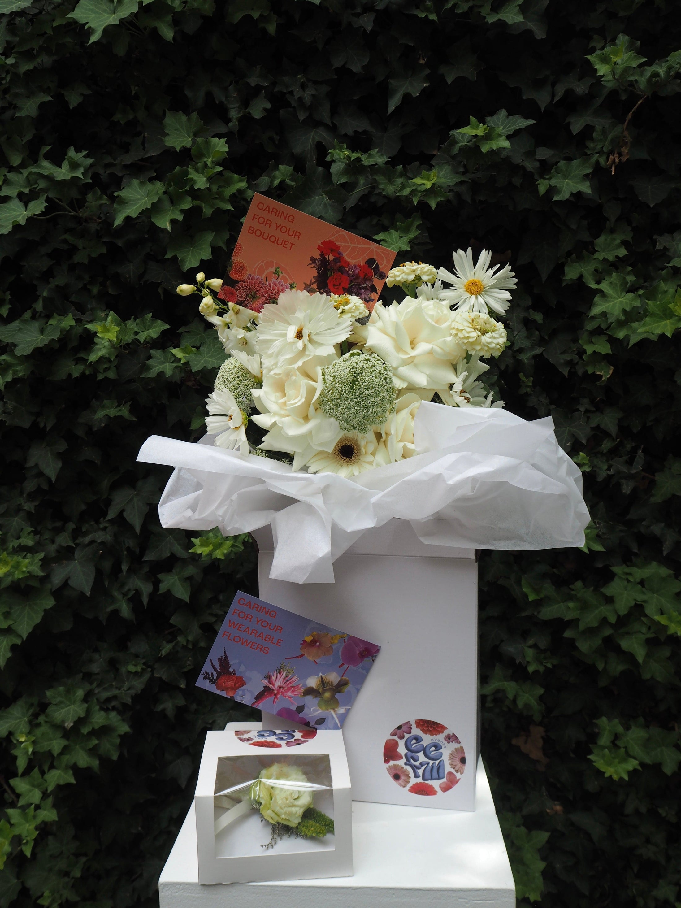 East End Flower Market The Signature Set