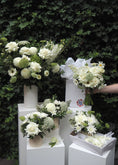 Load image into Gallery viewer, East End Flower Market The Signature Set
